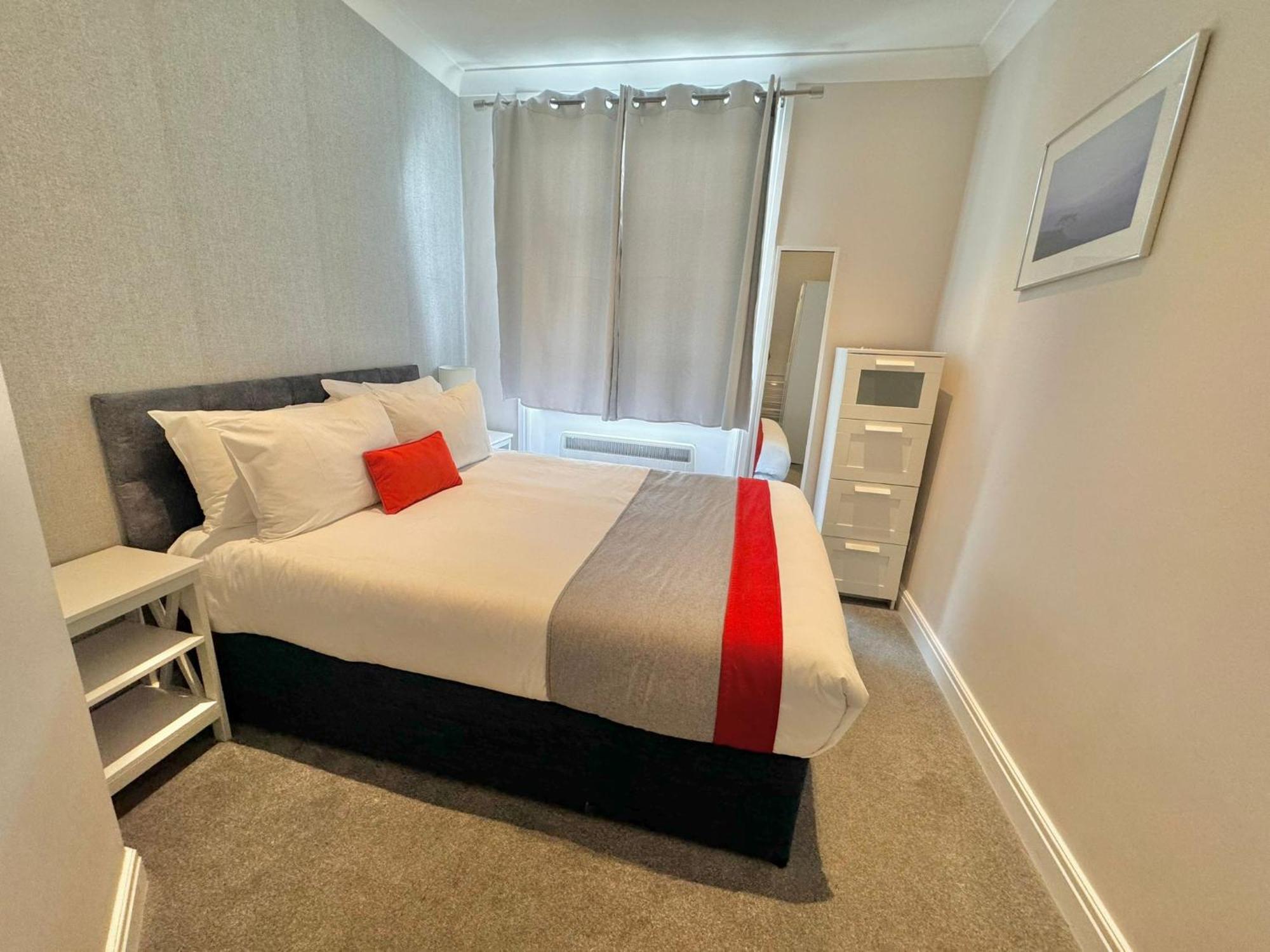 The Beverley Apartments London - Victoria Екстер'єр фото